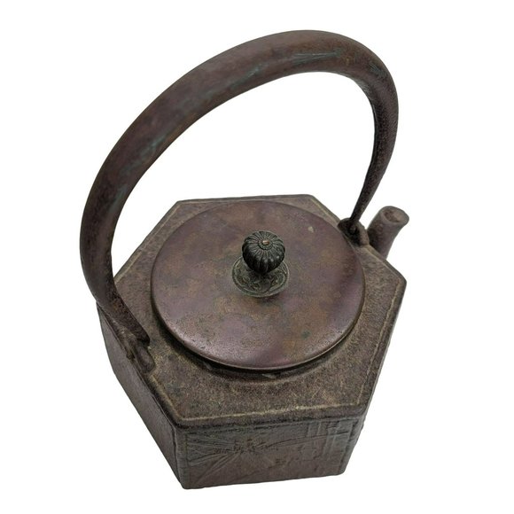 Japanese Cast Iron Teapot Copper Signed Hexagonal Antique Tetsubin CT407 - Picture 6 of 13
